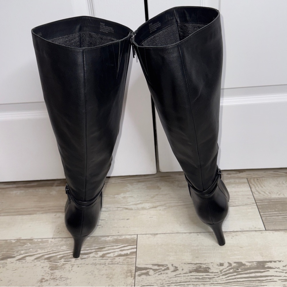 Antonio Melani Black Leather Knee-High Boots Heels‎ Women’s 9M - Picture 4 of 15